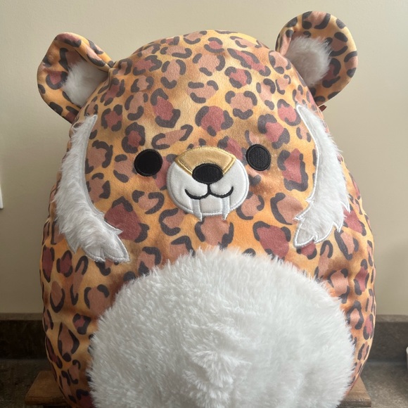 Cherie Sabre-tooth tiger squishmallow 12” - Picture 4 of 4